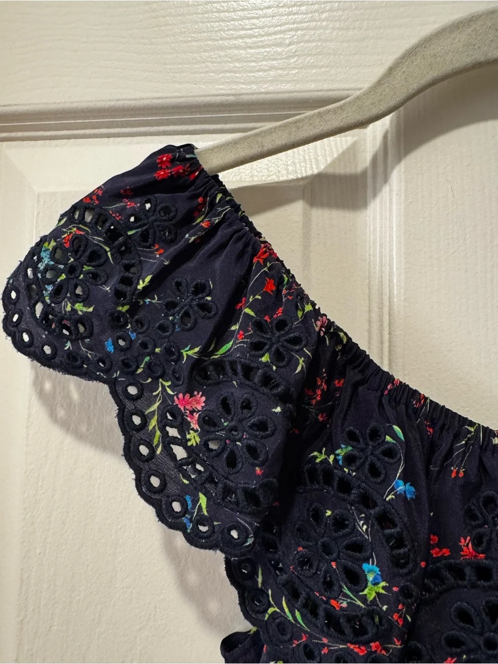 Paloma Blue Navy Blue Floral Silk Eyelet Off Shoulder Wide Leg Jumpsuit Sz M - Picture 6 of 8
